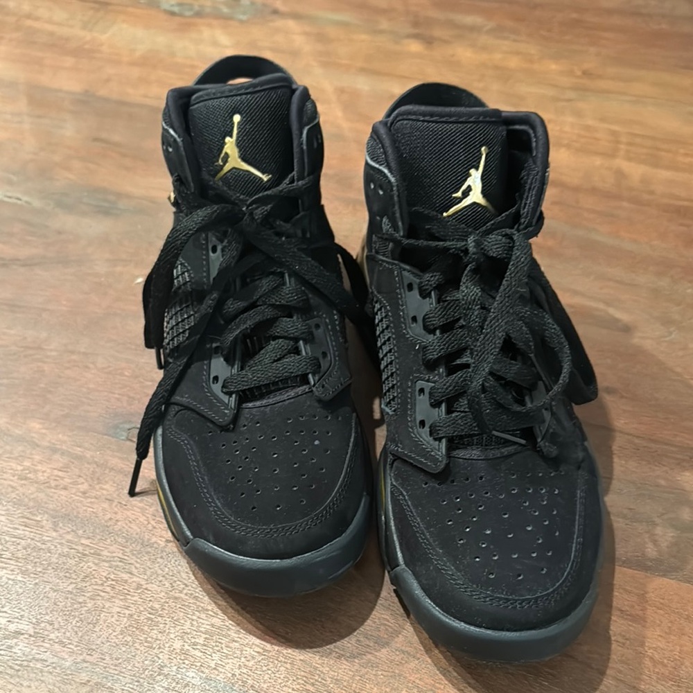 Jordan Mars Black Sneakers with Gold Accents